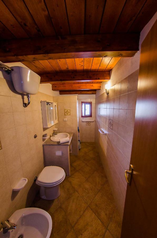 Il Rudere Apartment Gonnesa Bagian luar foto